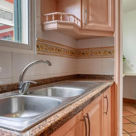 Clarisse's House Ii, A In Madeira